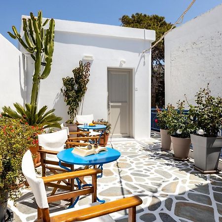 Hotel Dina Páros 외부 사진